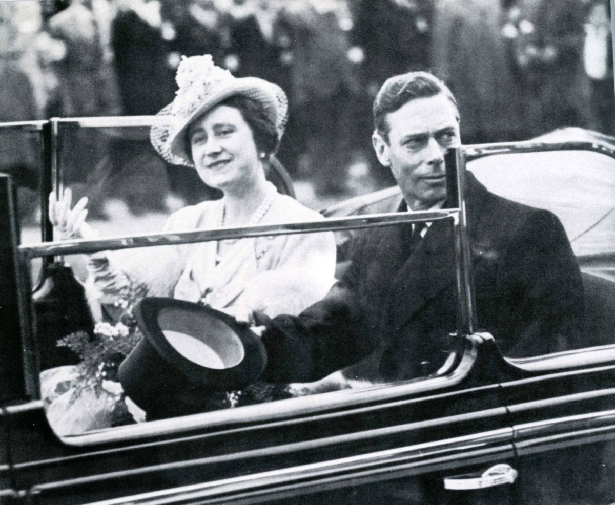 When King George VI and Queen Elizabeth arrived in Winnipeg on May 24, 1939, they were joined by Prime Minister WLM King, and met Mayor John Queen. 

All those similar names created this confusing segment of the radio broadcast on CBC:
“Oh, there's the King -- he's stepping out,