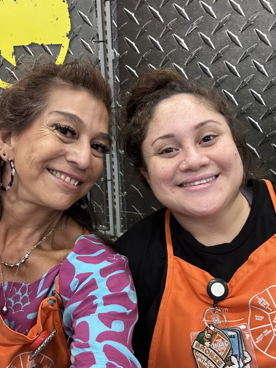 HOMER ALERT! 1704 OHANA IN DA HOUSE! #smallbutmighty Kona HD celebrating Tiadie for 7 awesome Voc mentions this week!! #district284 #pacsouth @anthonyquichoch @corydietz1701 @THD_Western_Ops @chrisberg