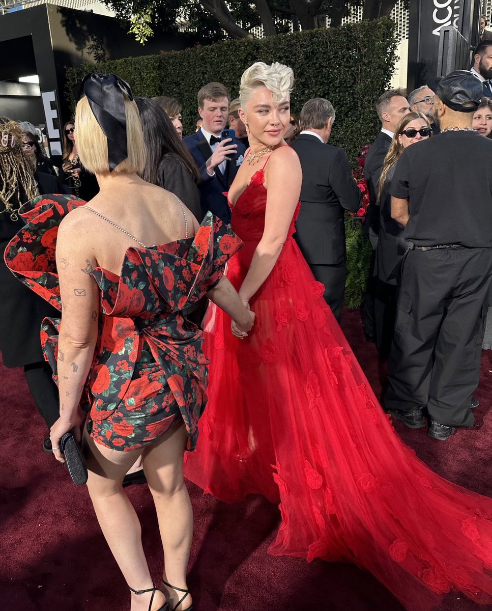 FLORENCE PUGH #GoldenGlobes