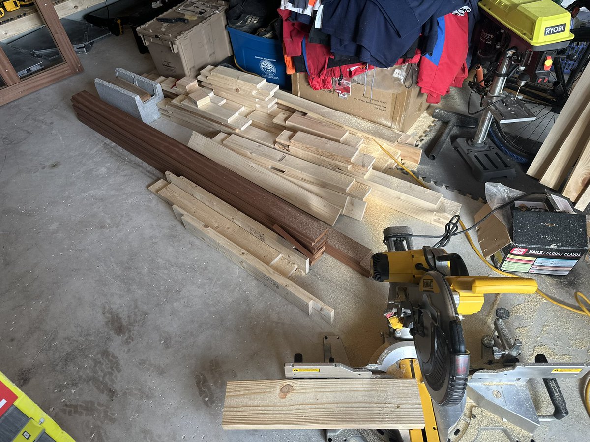 miamiturf305's tweet photo. Busy weekend in the shed. New orders coming in and the place needed an upgrade and facelift. Built a new work bench, made some jigs to produce repetitive parts.  Announcement tomorrow regarding sfma Daytona trade show. We have our first distributing partner.  @miamiturf305 https://t.co/30ZQLyAoF0