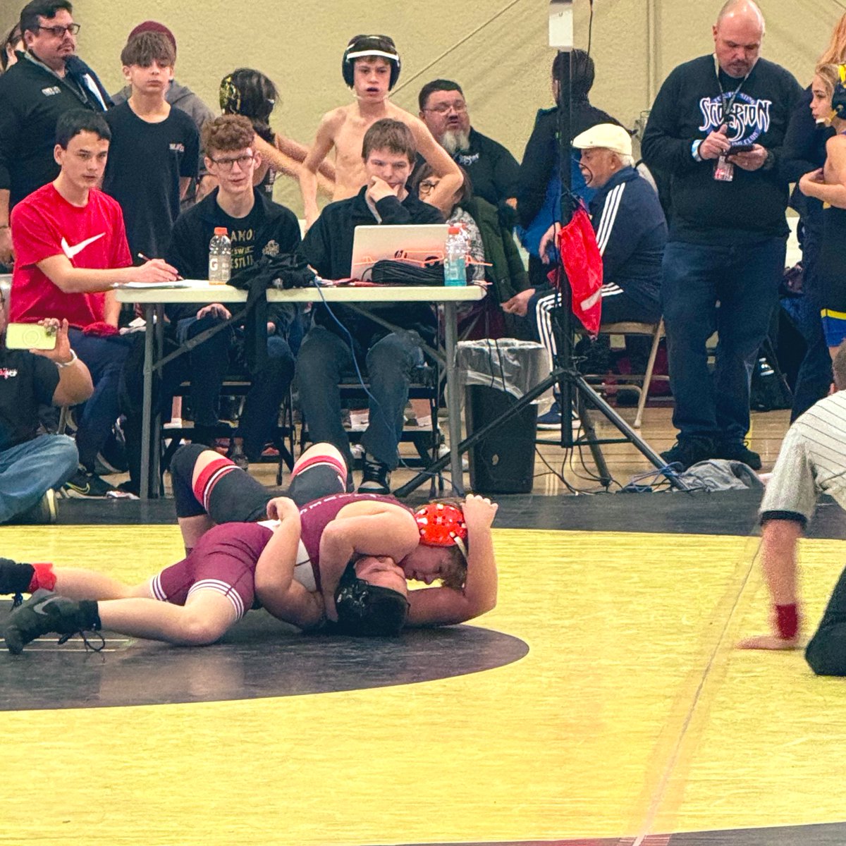 Wolves_WC's tweet image. Wolves wrestlers dominated The Good Guys Tournament with sheer skill and determination! 🤼‍♂️🔥 Unleashing their full potential, they left a memorable mark on the mats. 🏆
 #WolvesWrestling #GoodGuysTournament #jrwolves #ikwf #crystallake #prairieridge #prairieridgewolves