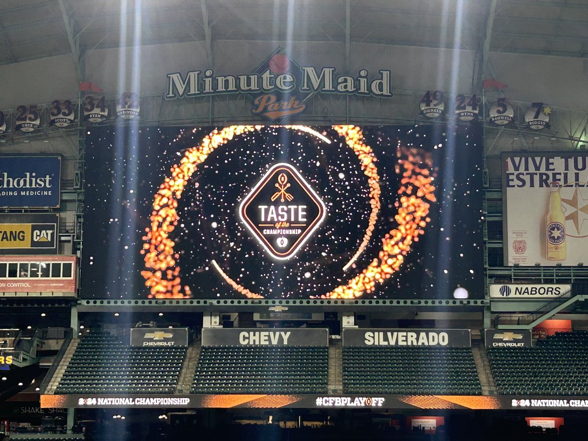 EspinosaJesse's tweet photo. #ChampTaste #CFPExtraYardsForTeachers
@CFPExtraYard #TOY @cmafoundation https://t.co/zE27wKZo0w