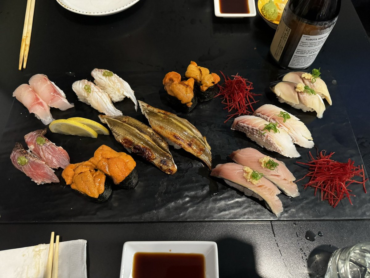 James_Mathur's tweet image. Great selection of the nigiri specials at Komachi in Lodi. Always fresh and interesting:

#sushi
#Lodi