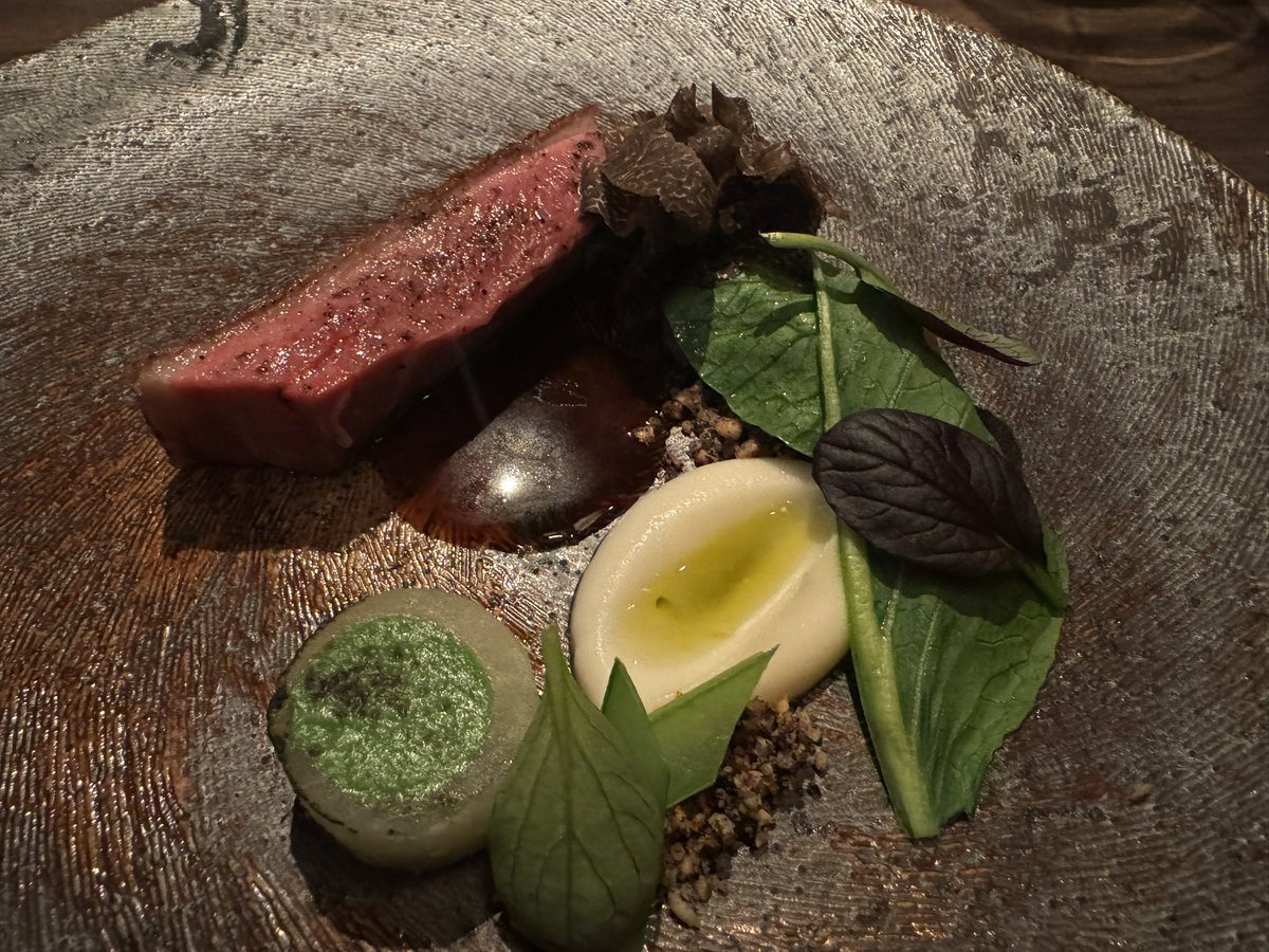 James_Mathur's tweet image. Amazing evening at SingleThread. It will take time to fully appreciate what we ate over those few hours, below is a small sample:

@ST_Farms 
#Healdsburg
