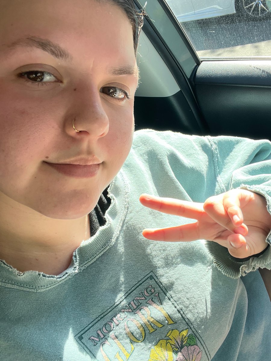 sweatingagain's tweet image. First hot yoga class since being back. Happy to be #sweatingagain and to be #mindfulagain. Peep the pruning on my fingers I went hard