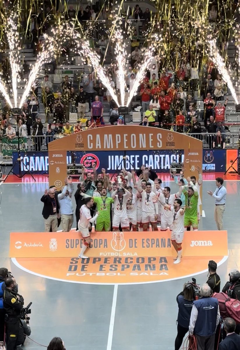 _mcontreras's tweet photo. Enhorabuena al @JimbeeCartagena por su triunfo en la #supercopafutsal .
Gran partido y merecida victoria. #Jaén ha demostrado ser una gran sede para este magnífico evento gracias a @AndaluciaJunta @TurismoAND @AytoJaen
@rfef @FutSalRFEF https://t.co/lE2oTCVbZN