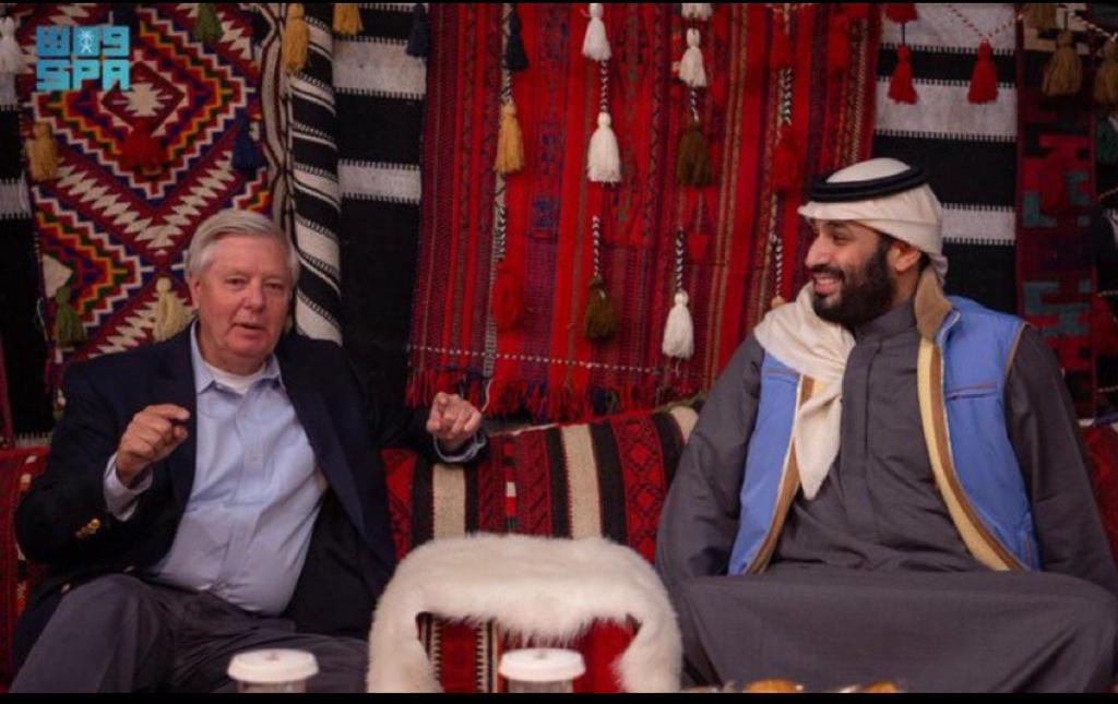 saadalsuhaimi_'s tweet photo. على خطى جدك وقدوتك سلمان 
هذا طلب ودك .. وهذا تقوده 
#ولي_العهد 
#العلا https://t.co/85tZrwf5oY