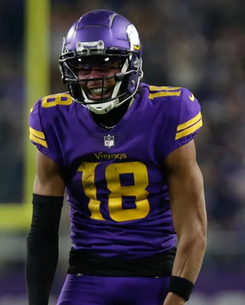 jasrifootball's tweet image. Justin Jefferson reached 1000 receiving yards this year despite missing 7 games…

Different.