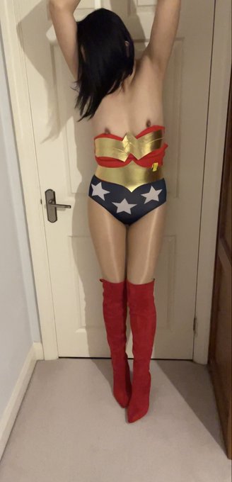 Now playing at my https://t.co/m0Pwm41s68 and https://t.co/j0X3AkXdXu pages! The most pathetic #WonderWoman<a href="/tag/superheroine"class="tags"><span>#superheroine</span></a><a href="/tag/wonderwoman"class="tags"><span>#wonderwoman</span></a><a href="/tag/asian"class="tags"><span>#asian</span></a><a href="/tag/tinytits"class="tags"><span>#tinytits</span></a><a href="/tag/ryona"class="tags"><span>#ryona</span></a>