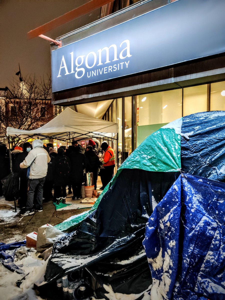 amardeepkaurPhD's tweet photo. I was at the Student Morcha yesterday in Brampton. It's cold. Winter is harsh. 24/7 sit-in is no joke. 

This is a collective struggle of migrant students against exploitation and business-driven education #Algoma

#StandForStudents #StoptheExploitation https://t.co/U9afyhdgd2