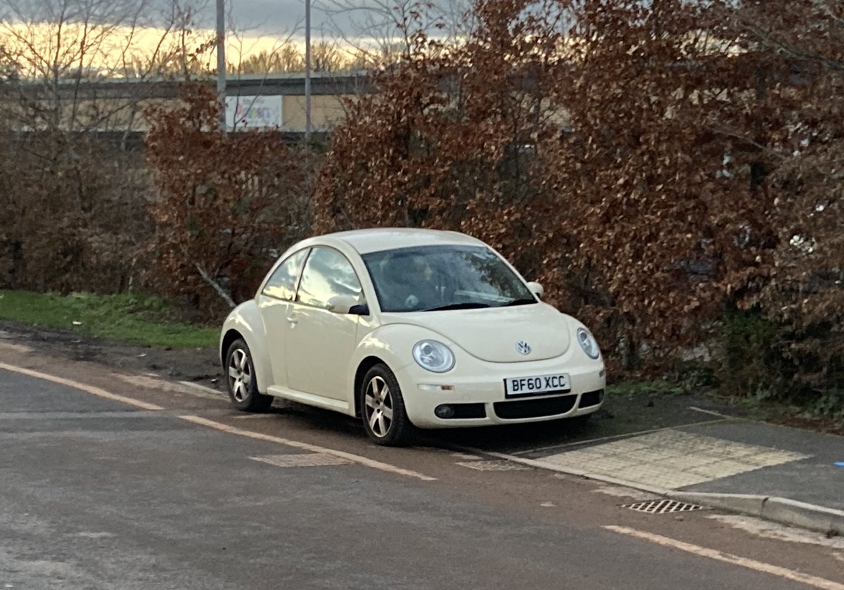 PhantasmDog's tweet photo. Nice to see @ASPolice employees at Concorde House, #EmersonsGreen continuing to add to the ranks of @YPLAC.  Here we have BF60 XCC parked in a mandatory cycle lane, parked on a pavement &amp; obstructing a dropped kerb crossing.  #YPLAC #ASPolice https://t.co/ncWKzr3XCS