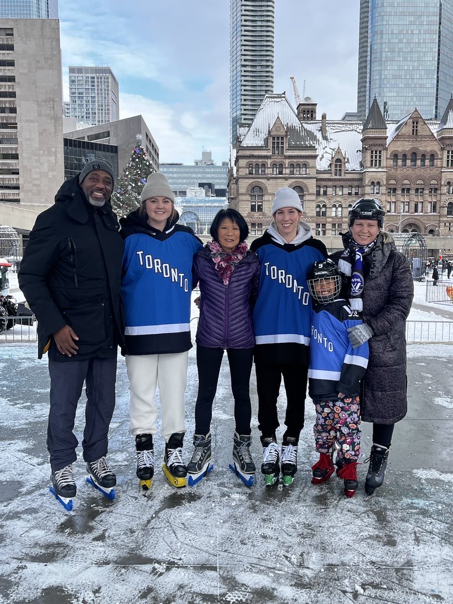 MayorOliviaChow's tweet image. Some good fun at today’s new year’s levée and skating party! Looking forward to a great year head.