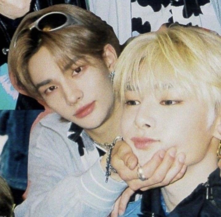 heartrachas's tweet image. ❥⁠˙⁠๑ this or that ๑⁠˙⁠❥
¡versión hyunin! cita -🐰