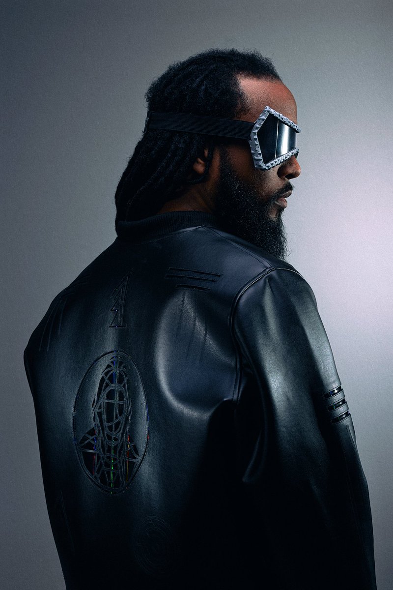 K.L. Smith tweet media