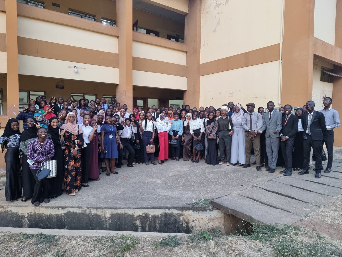 OladejiMonday's tweet image. Cross section of @JCI_UNILORIN 5th General Assembly and Induction/Oath Taking Ceremony. Impressive to know over 80 members were inducted today. Together we build the young enterprising leaders.

Our conference is coming up in JULY watch out for more information 😁.