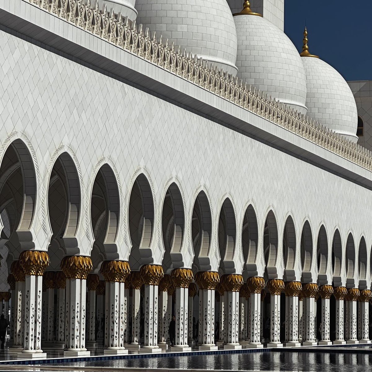 Mo7_3k's tweet photo. My fav place 🤍🕌 https://t.co/1rOBEo6V1w