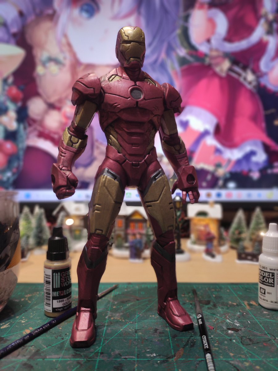 juanjoharo's tweet image. No veo mejor manera que pasar un domingo lluvioso retomando esta "miniatura"

#ironman #pintando #miniaturas #painting #hasbro #juguetes #toys #actionfigures #topjuangeek #friki #geek
