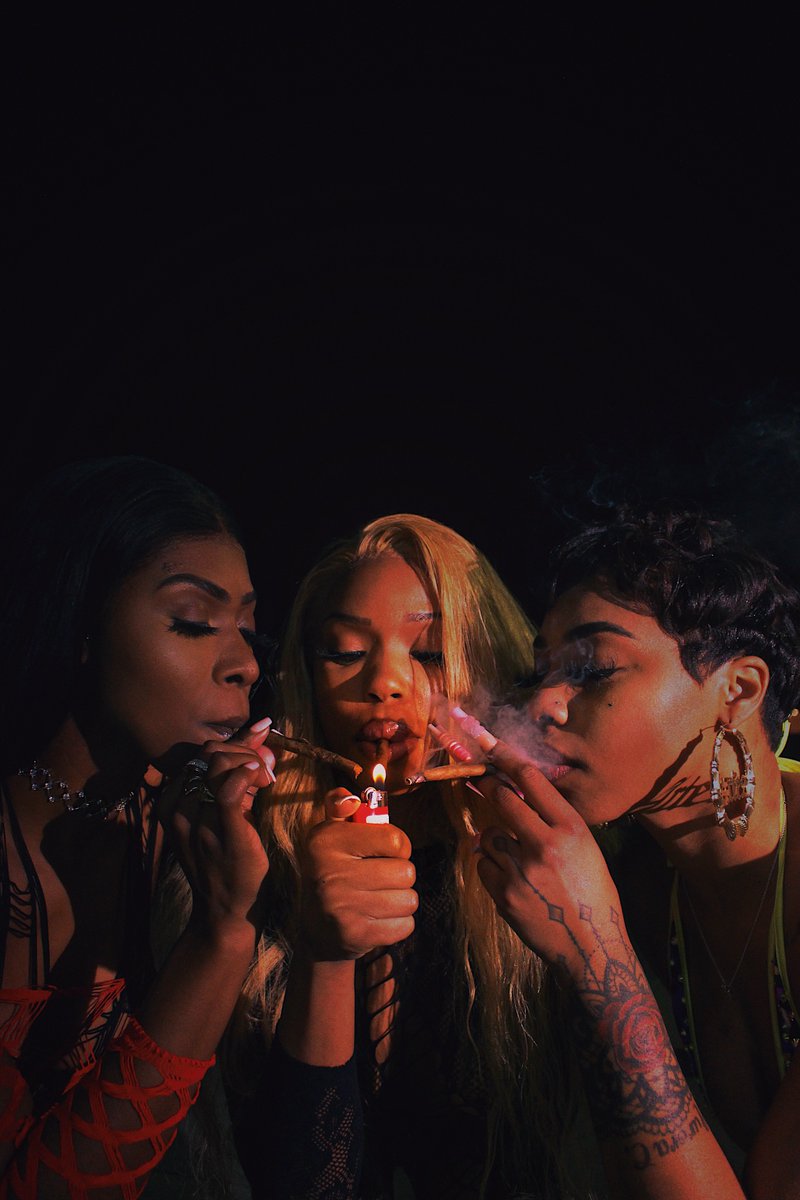 EYEOFSCOTTIE tweet media