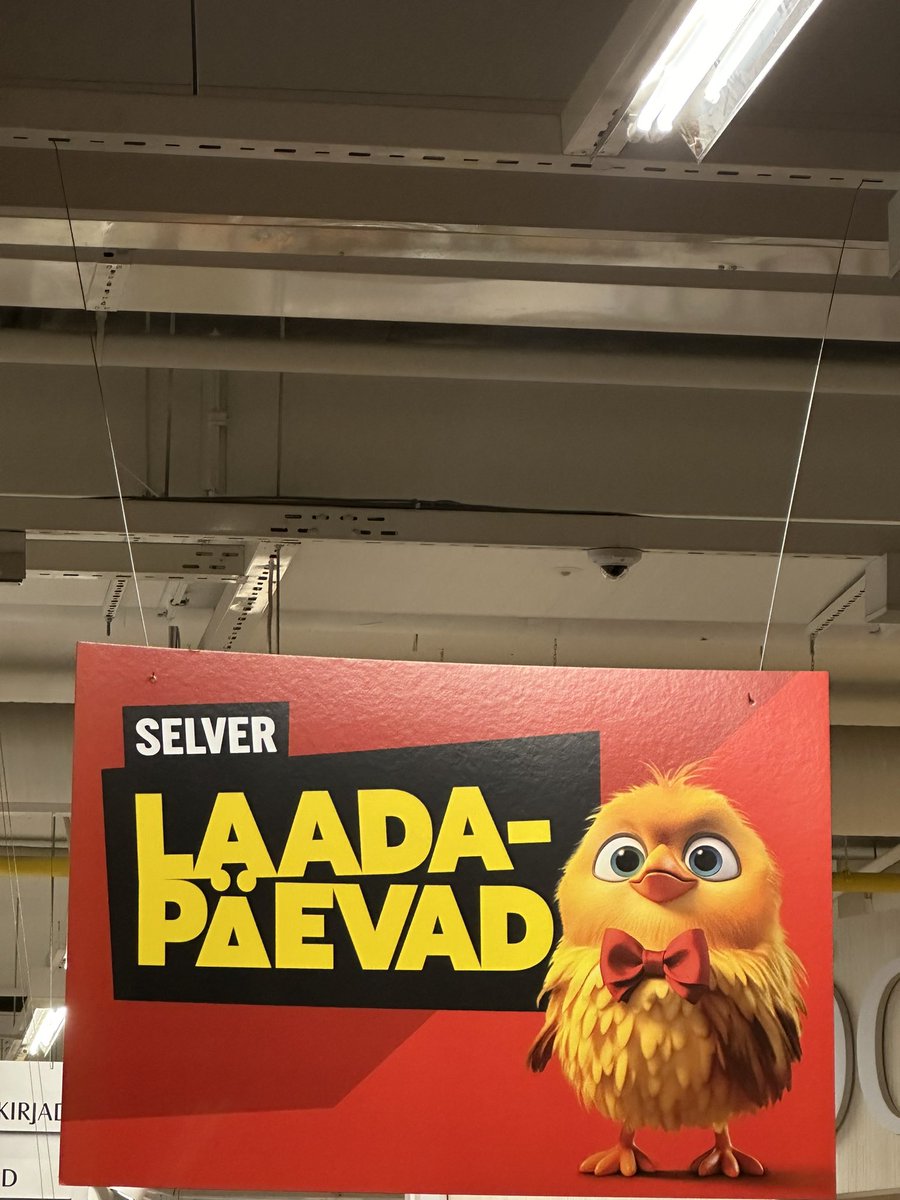 eliisekuus's tweet photo. 1. Miks päris selveri tibu ära kadus?
2. Miks see uus tibu kaubanduskeskuse müügimehe vaibi annab? https://t.co/NSs3Ddxiwm
