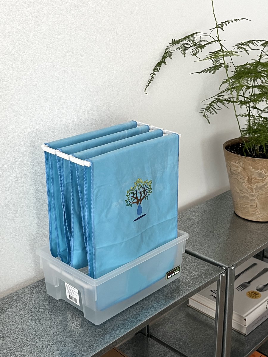 돌고 돌아 천가습기라는 말이 있습니다.
다른 비싼 가습기 다 써봐도 천가습기가 좋더라는 말이지요.
가까이 사용해서 더 특별한 천가습기를 만나보세요~^^