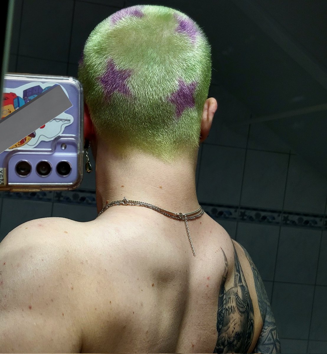 Dyed my buzzcut again yesterday 👾