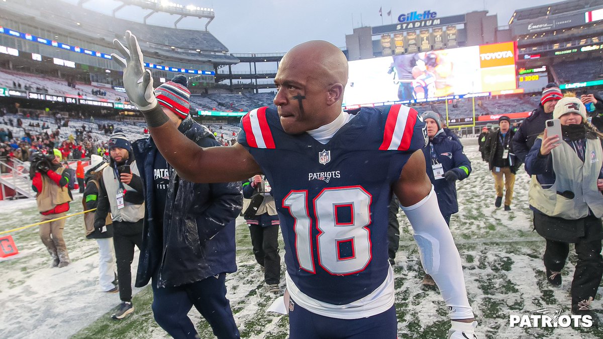 1️⃣8️⃣, the legendary leader.