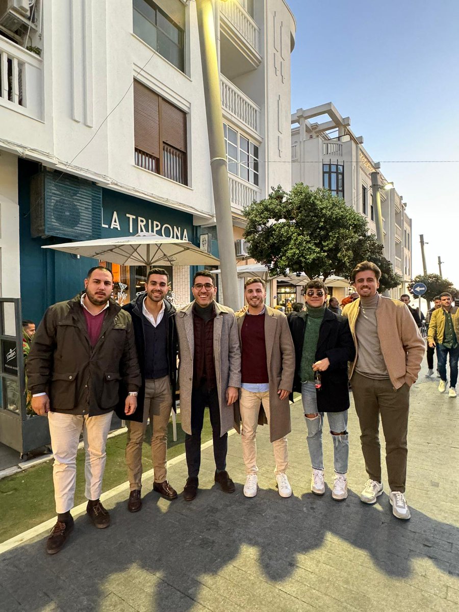 Angelrota7's tweet image. La Salvación