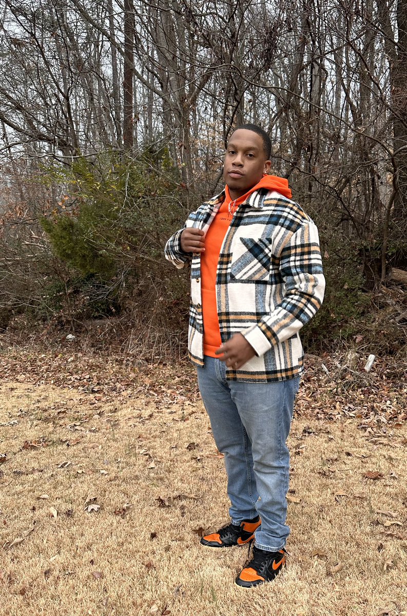 _treB3's tweet image. I don’t care.🧡