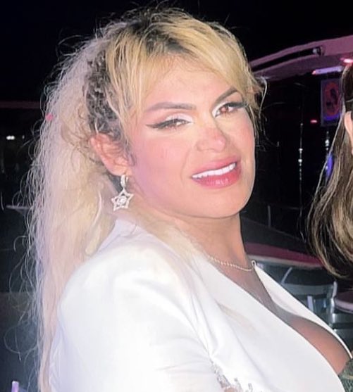 La Wendy HQ tweet media