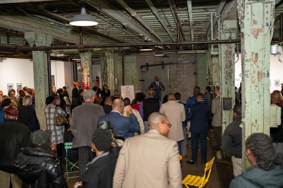 SenatorMcCray's tweet photo. Blessed by my community’s big energy before we head off to the 446th Legislative Session. No better way to start the year off then to be surrounded by friends, neighbors, and family! #IntentionallyFocused #MyBaltimore https://t.co/7HQh2xY1RA