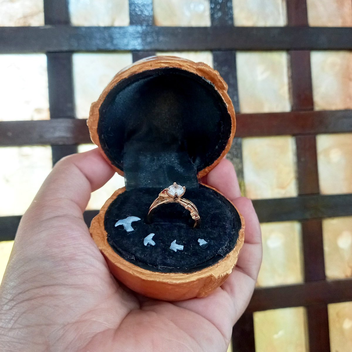 reddhues's tweet photo. Finally the final product, LUKE'S ENGAGEMENT BOX!

P.S. I actually finished this project last Dec 3, 2023 

#TearsOfThemis #LukePearce #夏彦 #水無瀬夏彦 #강혁 #未定事件簿 https://t.co/GoDrSkliFu