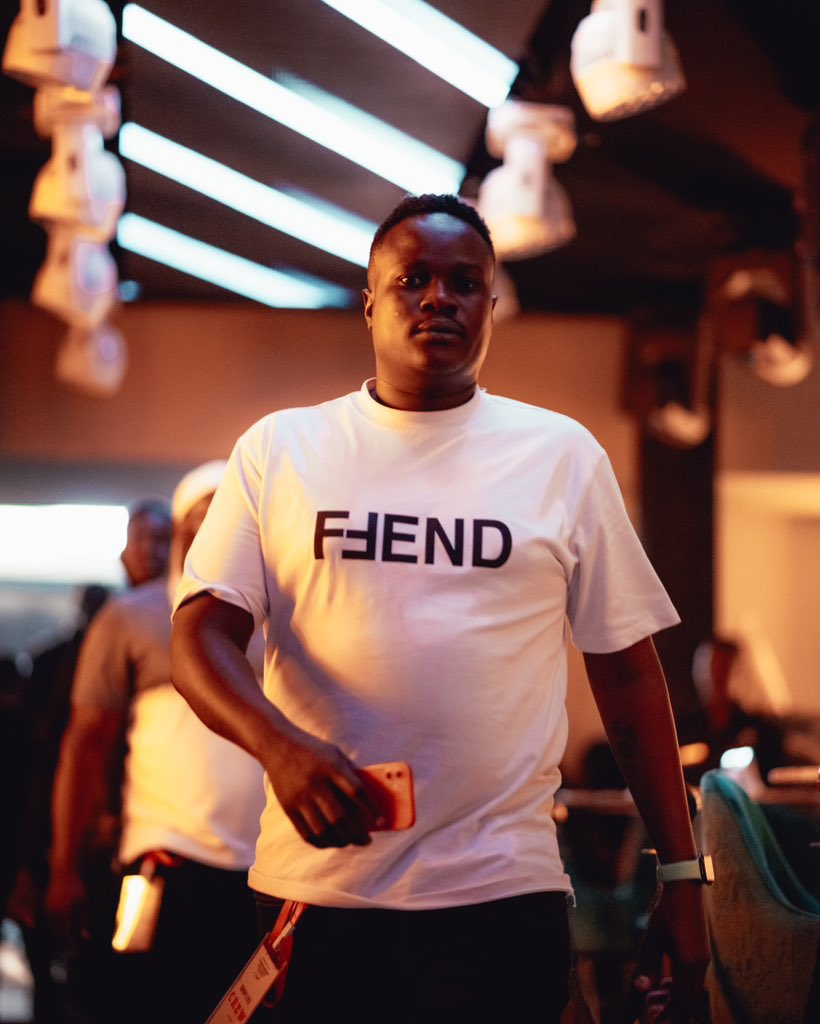 Ug_authenticate's tweet image. ❌❌❌❌ Fake T-shirt from china

#onemanonebottle @SheilahGashumba