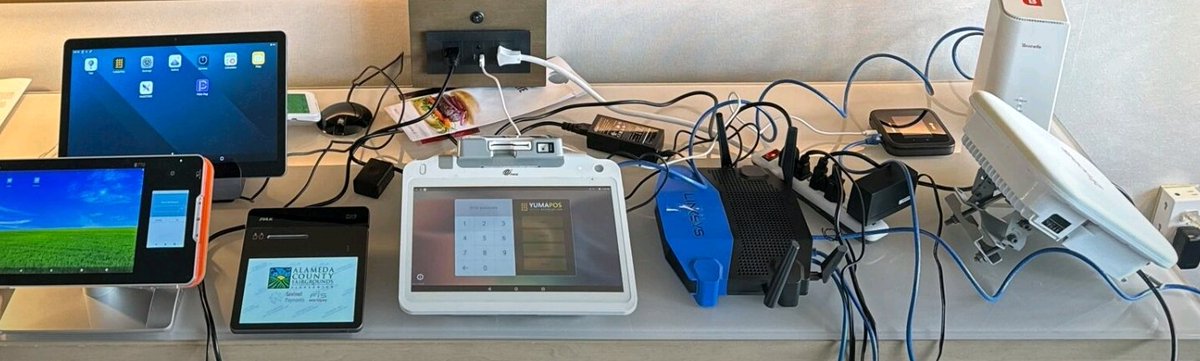 DeborahSimpier's tweet photo. Fairs and events often lose $100k+ on charge backs due to connectivity problems, sometimes within a matter of minutes.
Last week, I attended the Western Fairs Convention, showcasing @AltheaNetwork & #KeyLTE flexibility and affordability to securely connect payments.
🧵1/3 https://t.co/H3NAnKOagR