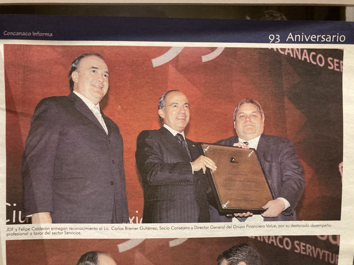 CON NUESTRO AMIGO CARLOS BREMER QEPD! EMPRESARIO DEL AÑO 2010 (CONCANACO) GRAN EMPRESARIO Y PROMOTOR DEPORTIVO!!