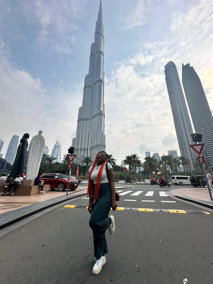 mitch_ie99's tweet photo. Take care of your body. It’s the only place you have to live #dubailife #emaar @MyDowntownDubai @TheDubaiMall https://t.co/dCzl5IcojH