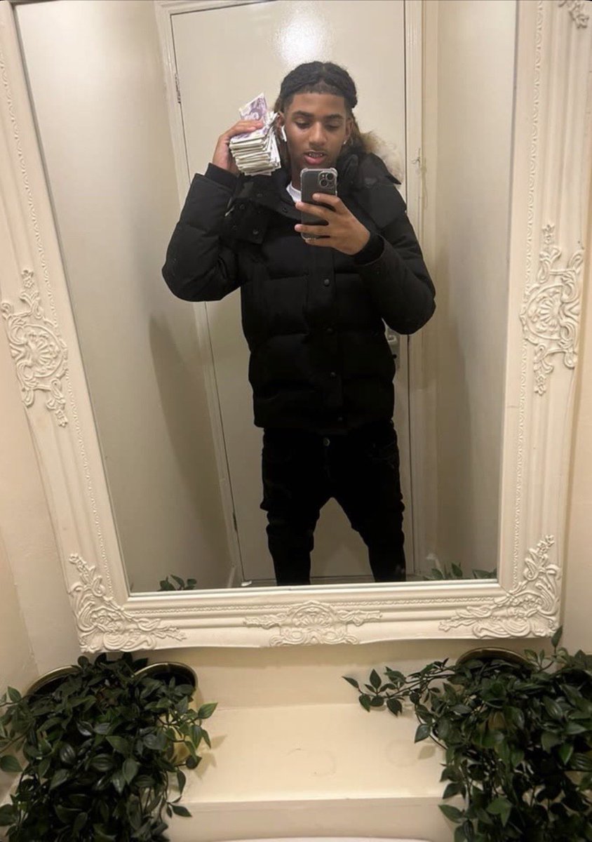 Tre 1453 tweet media