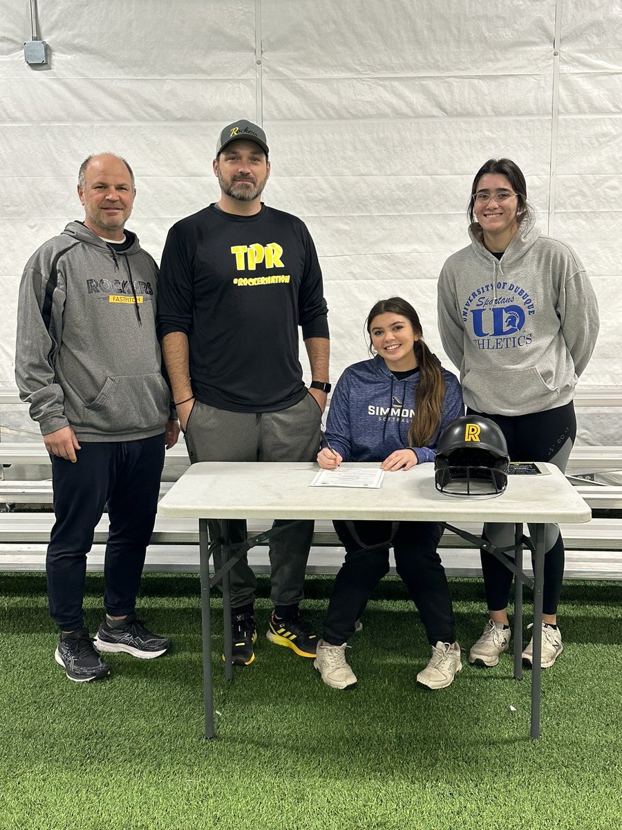 Rockers Fastpitch 10-CW (@rockers10u) on Twitter photo Congratulations <a href="/LizziSidler/">Elizabeth Sidler</a> on committing to Simmons University (Boston, MA) to continue her academic and softball career! So proud #15!! Congratulations <a href="/LizziSidler/">Elizabeth Sidler</a> on committing to Simmons University (Boston, MA) to continue her academic and softball career! So proud #15!!