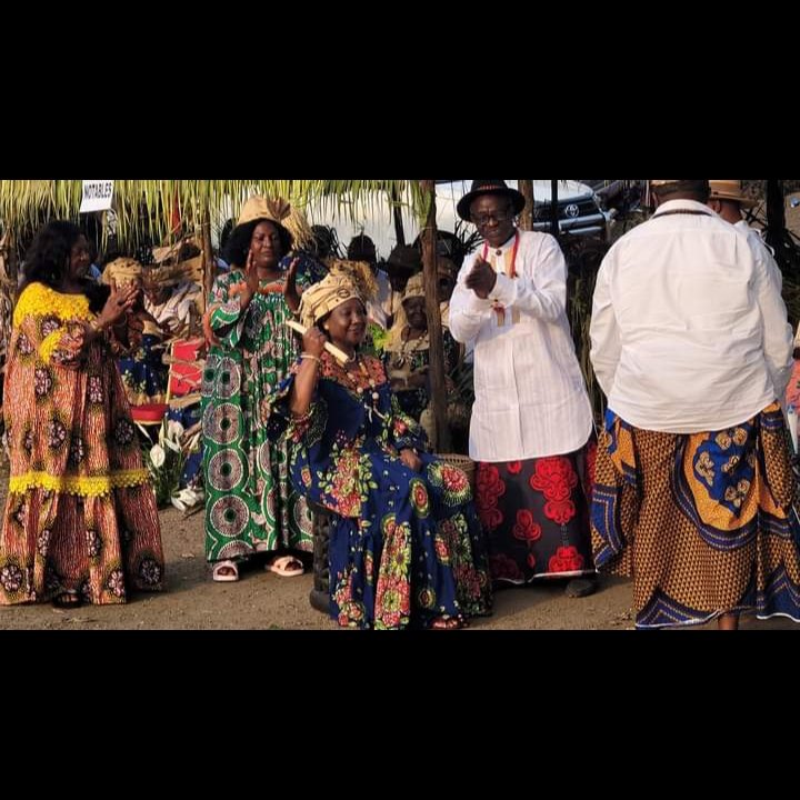 prononcioo's tweet photo. This is certainly a productive recognition to Mme @EstherineF Estherine Lisinge Fotabong for her willingness in acting and cautiously being optimistic about the growth and develop't of her community, thanks to the first Class king of Buea for honoring her as a 1st Class notable https://t.co/HyFAZV3C0N