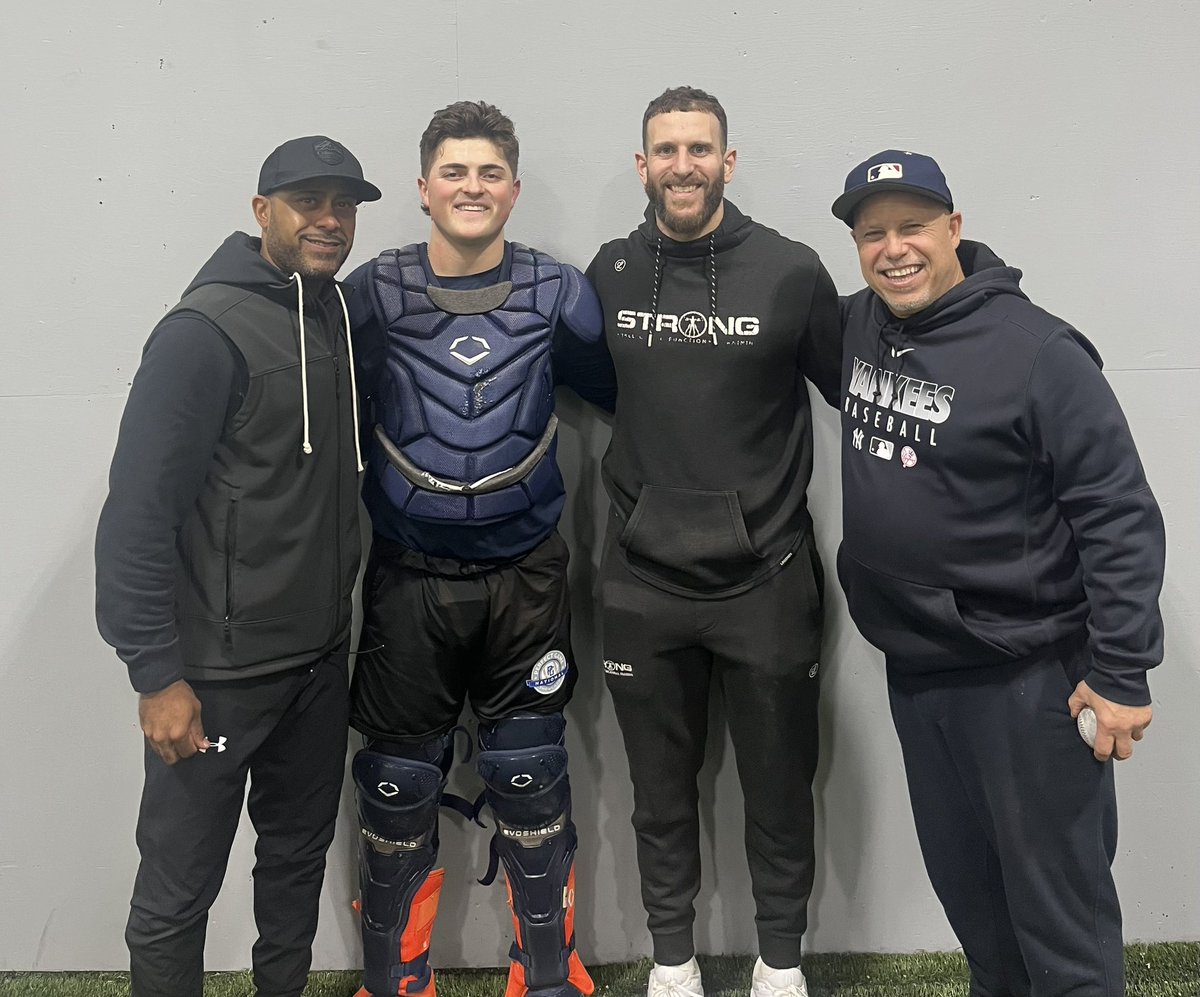 rob_benjamin7's tweet image. Coaching is about service, relationships, &amp;amp; trust. It’s about the player &amp;amp; their journey. Any success they achieve is solely theirs thru hard-work, determination, &amp;amp; purpose. It is not ours to claim. Our reward is the meaningful connections &amp;amp; conversations btw the lines #Gratitude