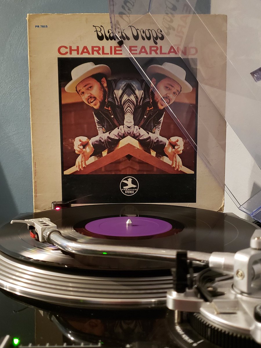 Charles Earland - Black Drops (1970)
#nowspinning #vinyl #jazz #jazzfunk #souljazz #charlesearland