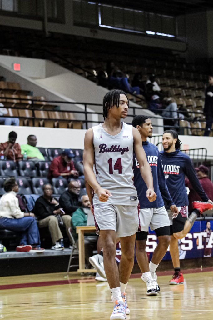 John Seay-Oliver tweet media