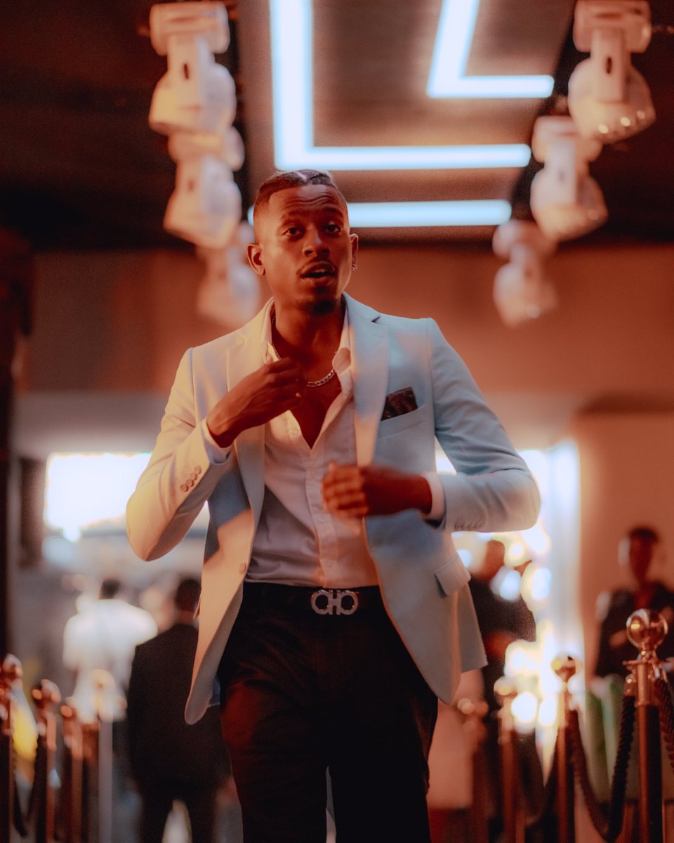 Ug_authenticate's tweet image. ❌❌❌ Fake Ferragamo belt 
@SeanPreezus smart 

#OneManOneBottle by @SheilahGashumba