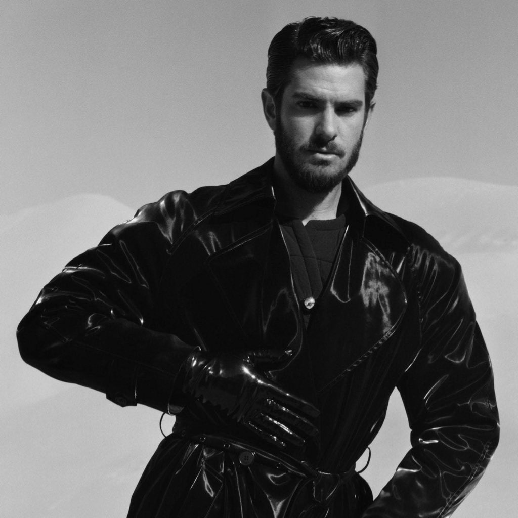 Garfield_BRA's tweet image. Por conflito de agenda, Andrew Garfield deixou o elenco de Dr. Frankenstein, filme de Guillermo Del Toro. Jacob Elordi será o substituto. 

🔗 showbiz411.com/2024/01/07/mon…