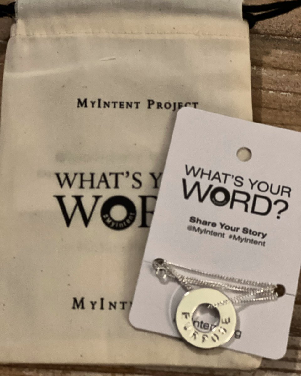 ScarletGraySLVP's tweet photo. 🌟 Embracing 'PURPOSE' as my word for the year! I'm excited to navigate 2024 with a clear intention, focusing on what truly matters to me. Here's to a year filled with meaningful choices, growth, and aligning every action with my purpose! #PurposeDriven #MyIntent #2024Goals🌟 https://t.co/jti0DI9kmO