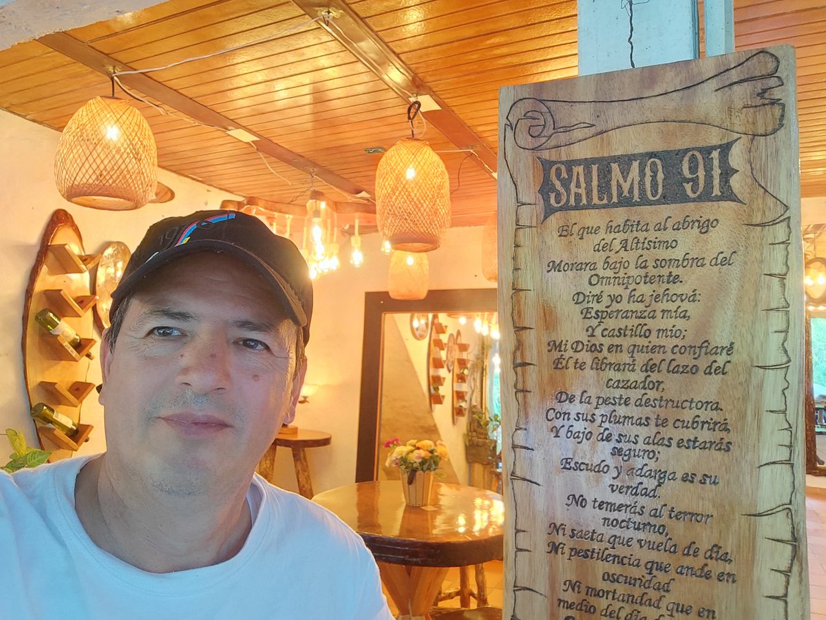 Bienvenida la noche dominical, Dios con nosotros.🙏🙏