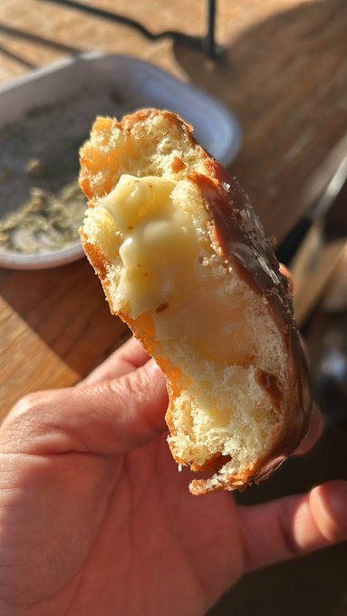 Cream pie from Boston anyone? https://t.co/JXKDE8GLWC<a href="/tag/stockmarketcrash"class="tags"><span>#stockmarketcrash</span></a>