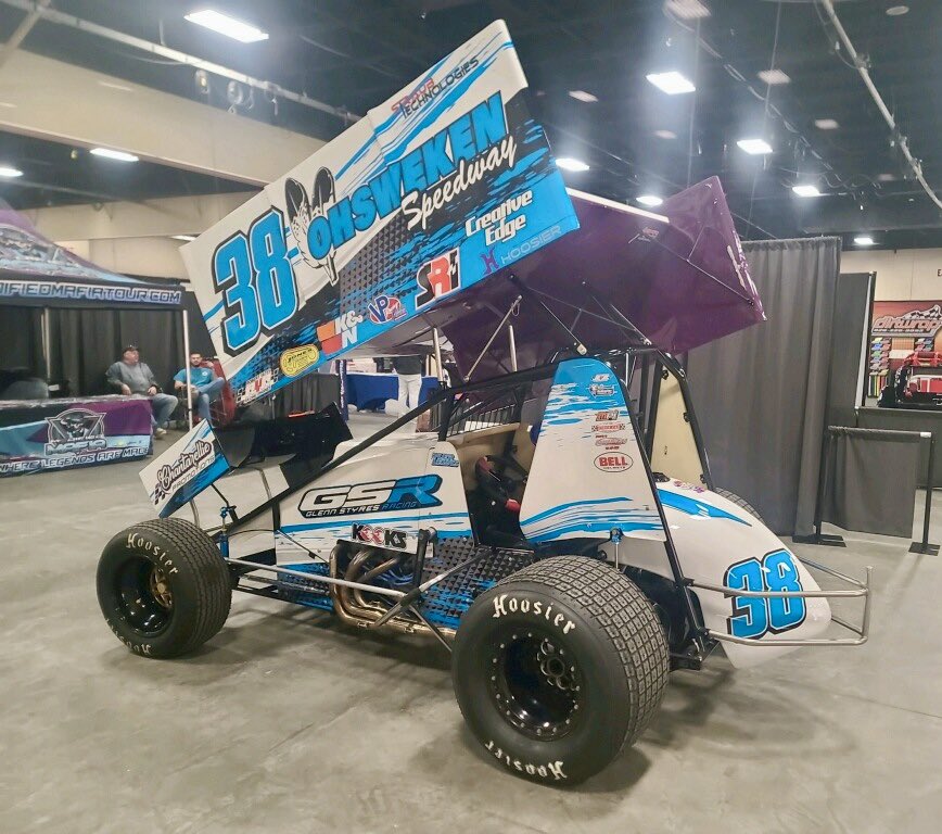 AmberSlagle's tweet photo. Sprint cars are fun to wrap! 🤩
#ASGraphics https://t.co/aJAqwjmXUd