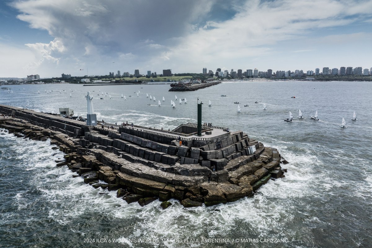 IntLaserClass's tweet image. 2024 ILCA 6 Women&apos;s World Championships – Light winds and an approaching storm didn&apos;t stop these sailors from moving up in the fleet today! Full report on our website (link in bio). Stay tuned for Day 4 as the fleets divide into gold and silver.

Photos by: @matias_capizzano