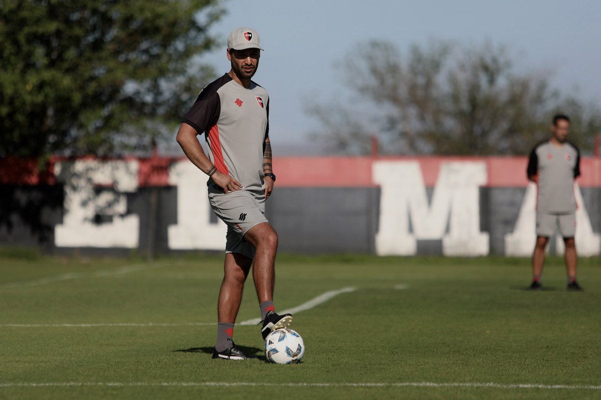 CMachinPF's tweet photo. @Newells 🔴⚫️ https://t.co/VpJ2MkHmy6