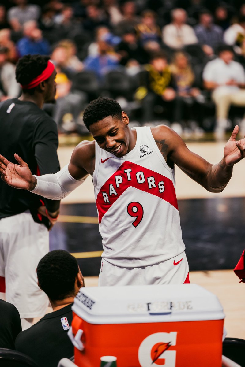 Raptors's tweet photo. Oops, accidentally dropped 37…my bad 🤷‍♂️ https://t.co/UACMYbRAoy